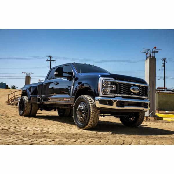 ICON 2023 Ford F-250/F-350 Super Duty 4WD Diesel, 2.5" Lift, Stage 4 Suspension System w/ Radius Arms
